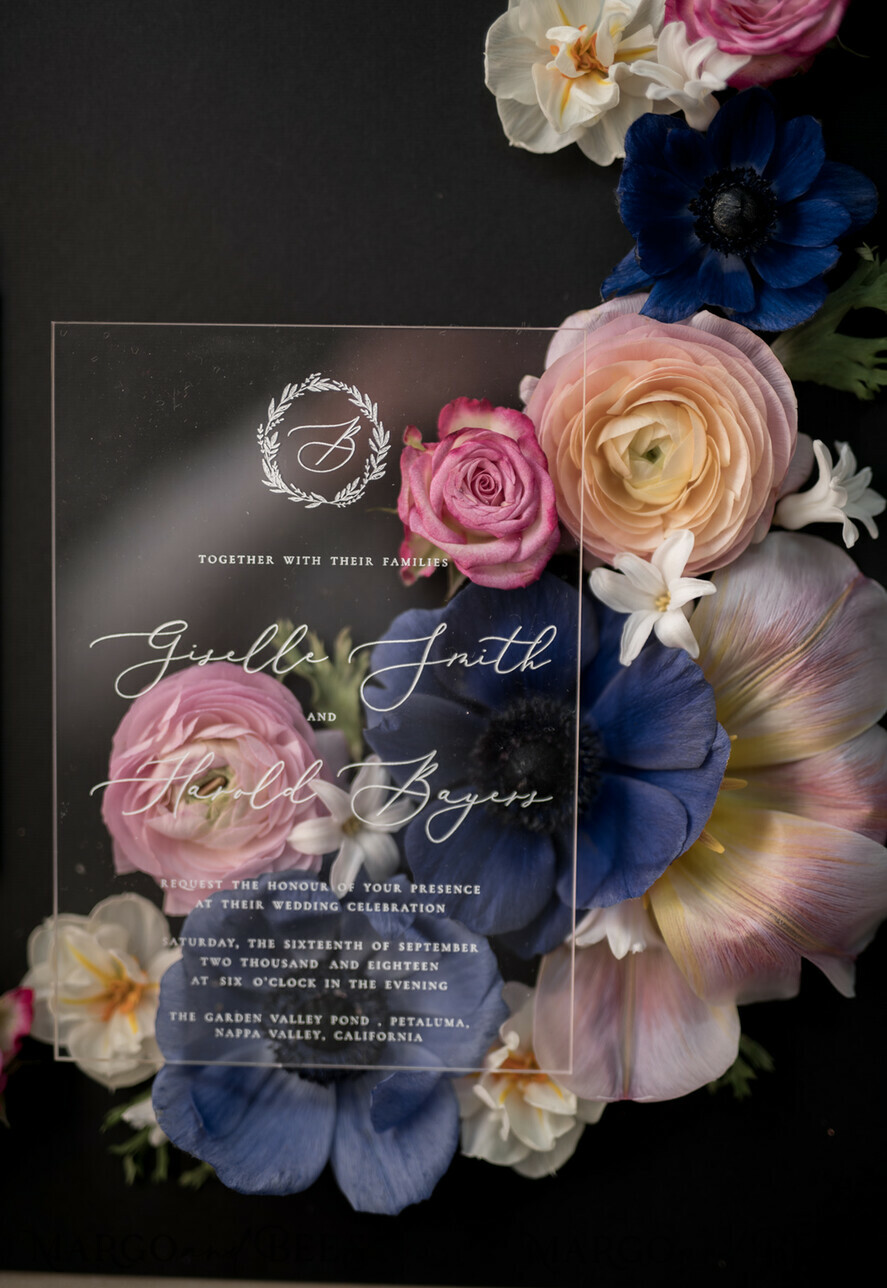 HOCHZEITS EINLADUNGEN Elegante Einladungen Klassische Karten Luxus Acryl Plexi Hochzeitseinladungen, romantische Blush-Pink Hochzeitseinladungen mit Vellum-Umschlag, elegante königsblaue Hochzeitskarten, maßgeschneiderte florale Hochzeitseinladungssuite.