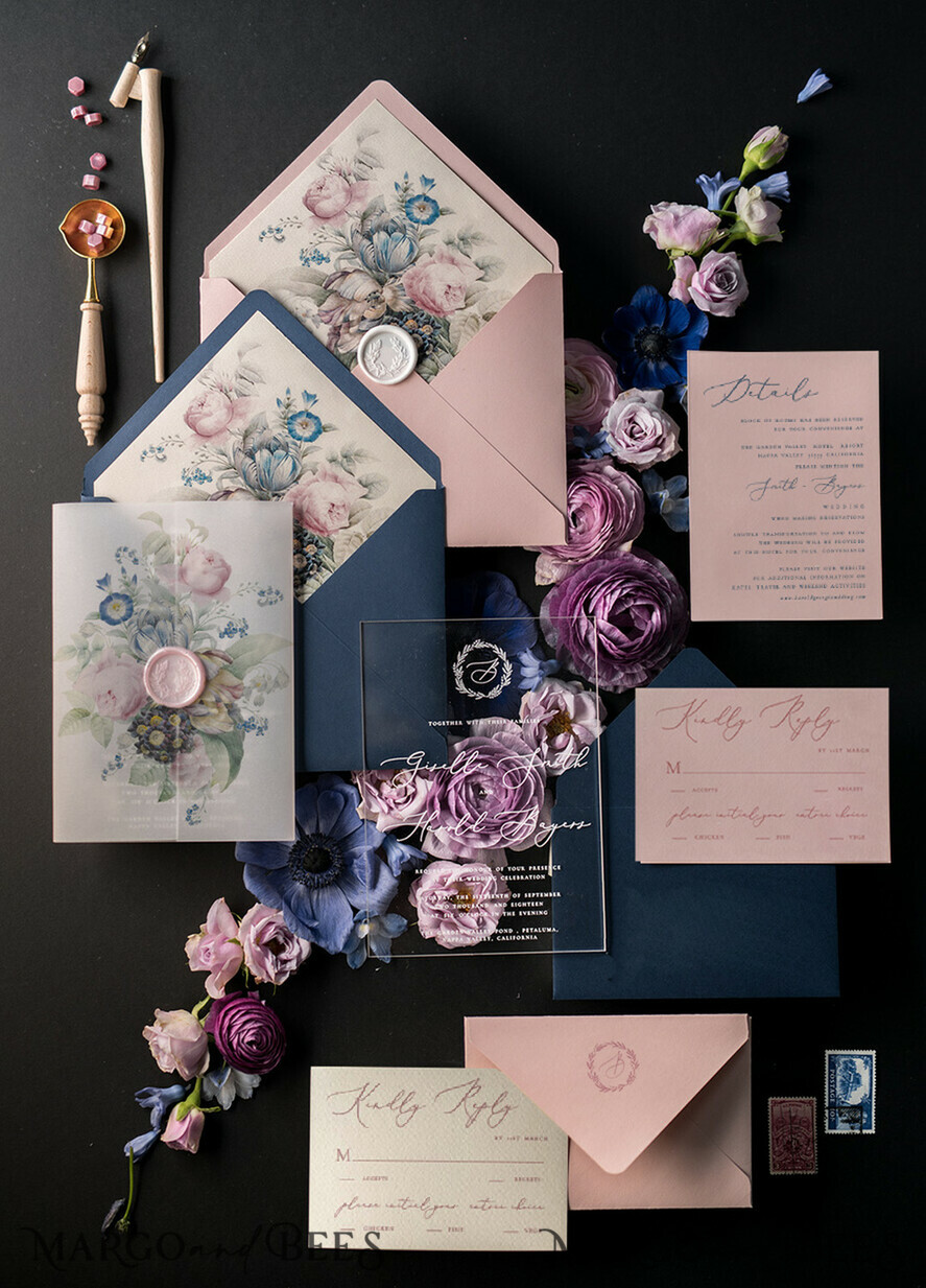 HOCHZEITS EINLADUNGEN Elegante Einladungen Klassische Karten Luxus Acryl Plexi Hochzeitseinladungen, romantische Blush-Pink Hochzeitseinladungen mit Vellum-Umschlag, elegante königsblaue Hochzeitskarten, maßgeschneiderte florale Hochzeitseinladungssuite.