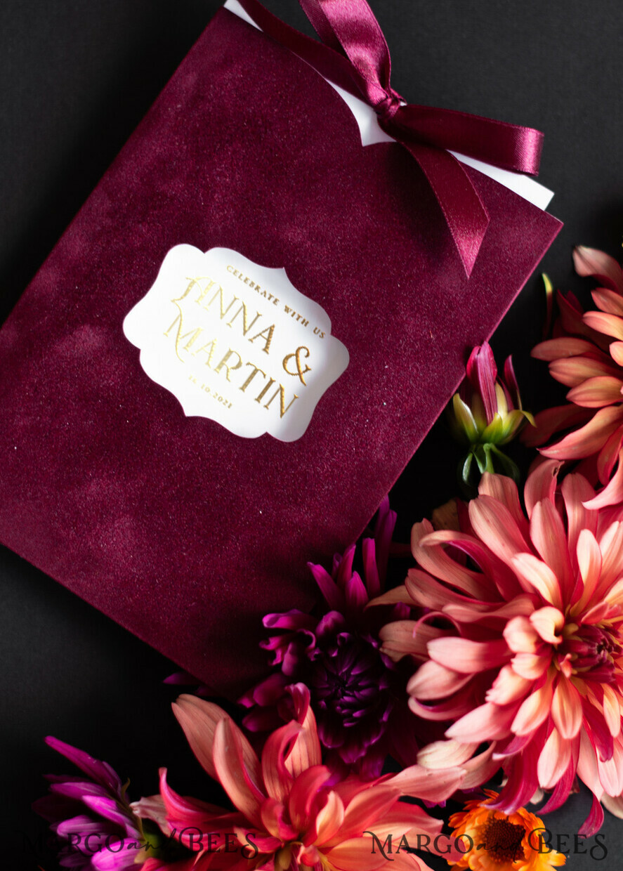 HOCHZEITS EINLADUNGEN Gold / Roségold / Silber / Glitzer Romantische Rote Samt Hochzeitseinladungen, Luxuriöse Goldfolien-Hochzeitskarten, Maßgeschneiderte Burgunderfarbene Pocket-Hochzeitseinladungen, Glamouröse Arabische Hochzeitseinladung Suite.