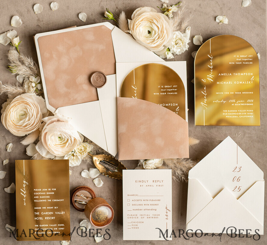 HOCHZEITS EINLADUNGEN Gold / Roségold / Silber / Glitzer Luxuriöse Arch Gold Acryl Hochzeitsinvitation Suite, Velvet Pocket beige Hochzeitskarten, Glamour Hochzeitskarten