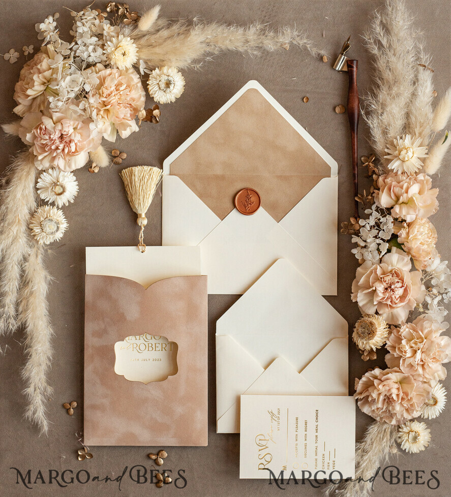 HOCHZEITS EINLADUNGEN Gold / Roségold / Silber / Glitzer Benutzerdefinierte Hochzeitseinladungen samt Velours-Cremetasche, elegante goldene Quaste Hochzeitseinladungen, goldene Hochzeitseinladung-Suite, Luxus-Hochzeitskarten