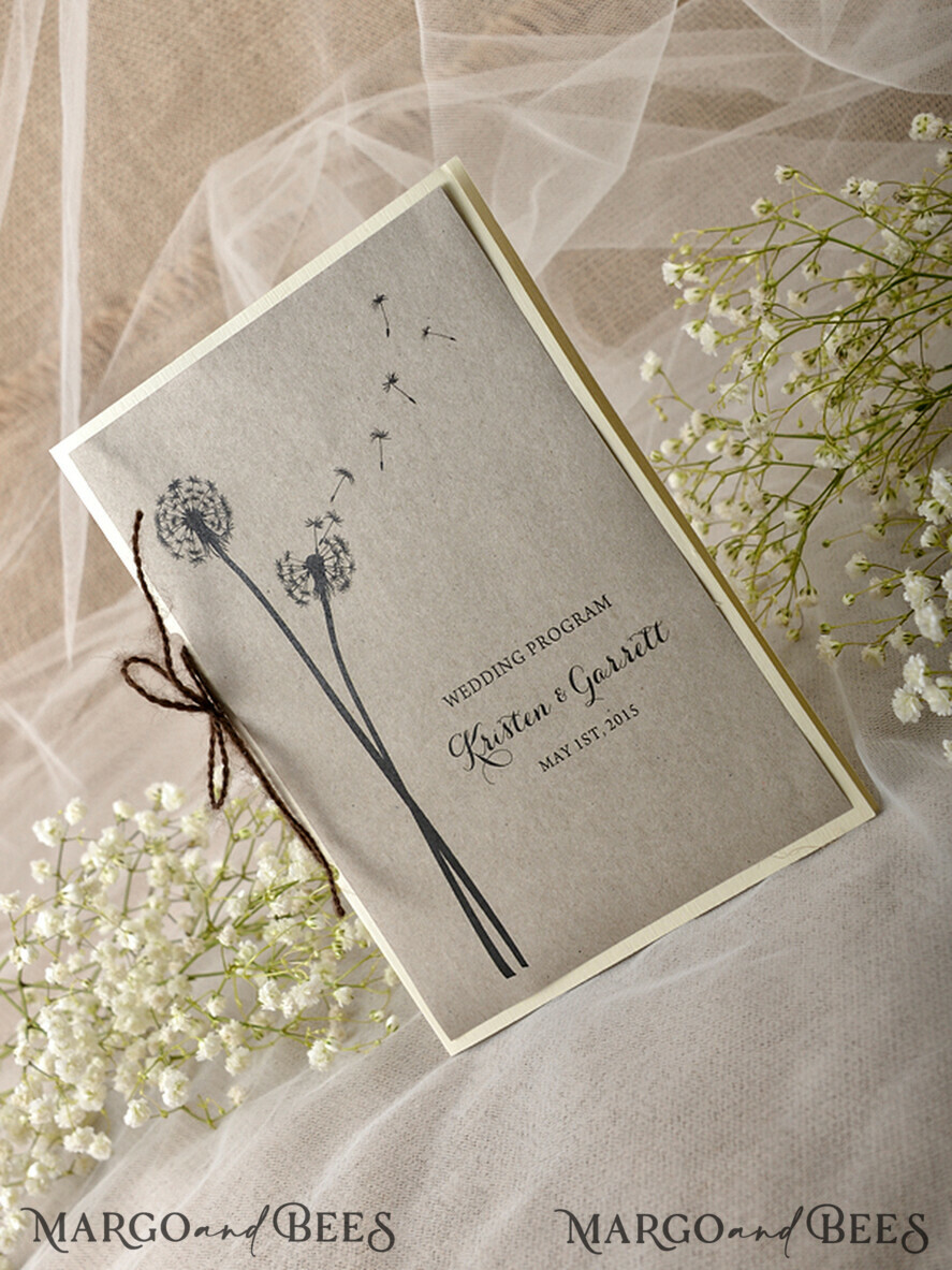 MENÜ & PROGRAMME  
 rustikal Rustikales Löwenzahn-Hochzeitsprogramm mit Bindfaden, Scheunenhochzeitsprogramm, ökologische romantische personalisierte Karten, einfaches rustikales Spitzenhochzeitsprogramm, elegantes Heft braune Hochzeitskarten