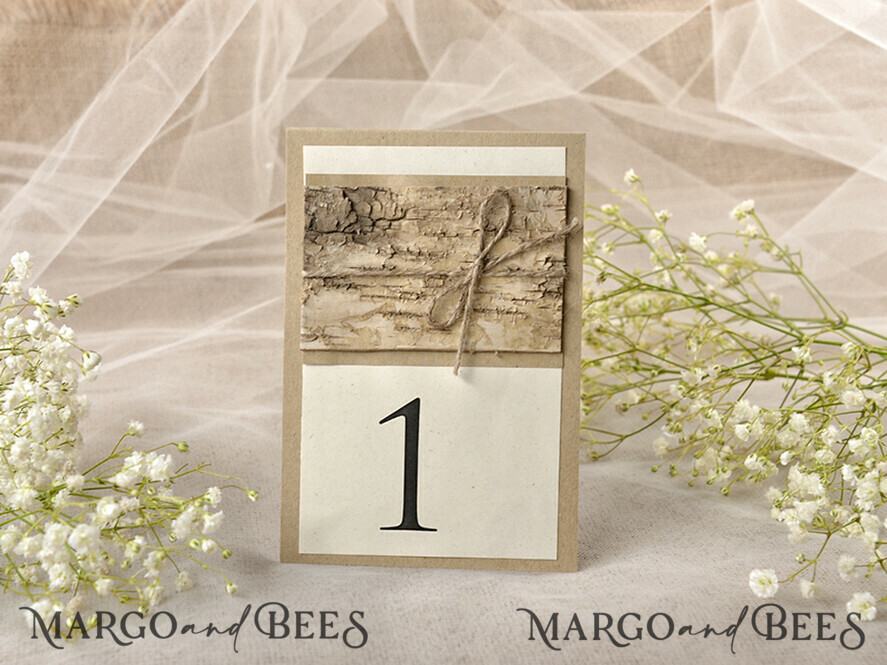 TISCHDEKORATIONSCHILDER   Holz Eco Rustikale Tischnummern Rustikale Hochzeitstischnummern mit Jute-Schnur und Holzdekoration, Scheunenhochzeit Tischkarten, Holz Eco romantische personalisierte Karten, einfache ecru rustikale Karten