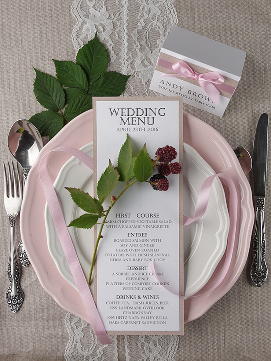 MENÜ & PROGRAMME  
 rustikal und Spitze Glamour Rustikales Hochzeitsmenü, Maßgeschneiderte Schicke Vintage-Hochzeitsmenükarten, Elegante Hochzeitsmenüs mit rosa Band, Minimalistische weiße und ökologische braune Hochzeitsmenüs