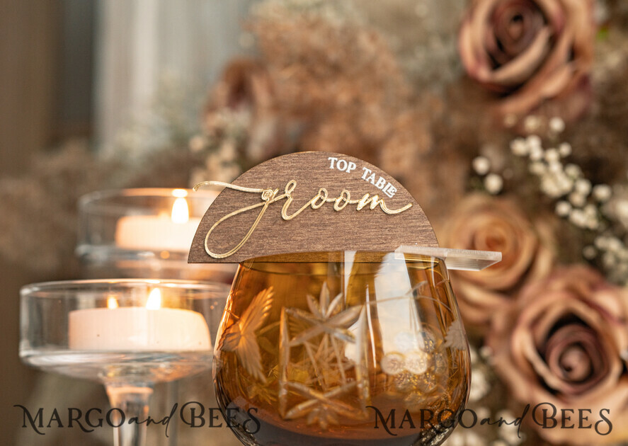 PLATZKARTEN / TISCHKARTEN  
 Acrylgold klar / Holz 3D Rustikale Bogen Tischkarten mit Ständer, moderne Holz Namenskarten, Premium Bogen goldene Sitzkarten, Holz Gold Spiegel Escortkarten, Boho natürliche Tischkarten