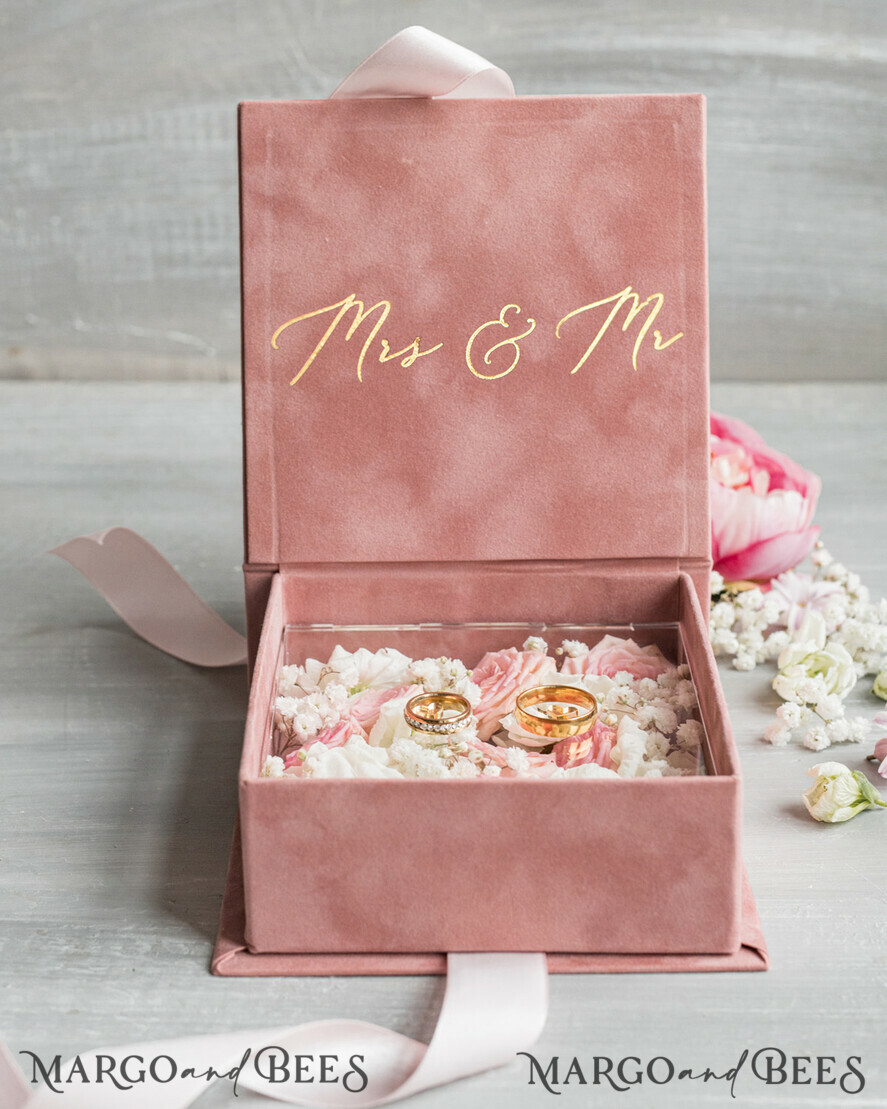 RINGTRÄGERBOXEN & KISSEN Samtkästchen für den Trauungszeremonie Luxuriöse Samt-Acryl-Eheringe-Box, Glamour Blush Pink und Gold Eheringe-Box, Elegante Eheringe-Box aus Samt in Blush Pink, Handgefertigte Eheringe-Box.