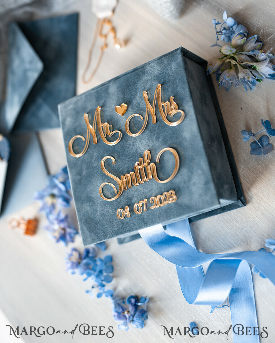 RINGTRÄGERBOXEN & KISSEN Samtkästchen für den Trauungszeremonie Staubblauer goldener Samt-Ringbox für die Zeremonie, Ringbox für die Hochzeitszeremonie 3 Ringe Samt, Boho Glam Hochzeitsringboxen für ihn und sie, luxuriöse Samt-Ringbox doppelt mit maßgeschneiderten Farben.