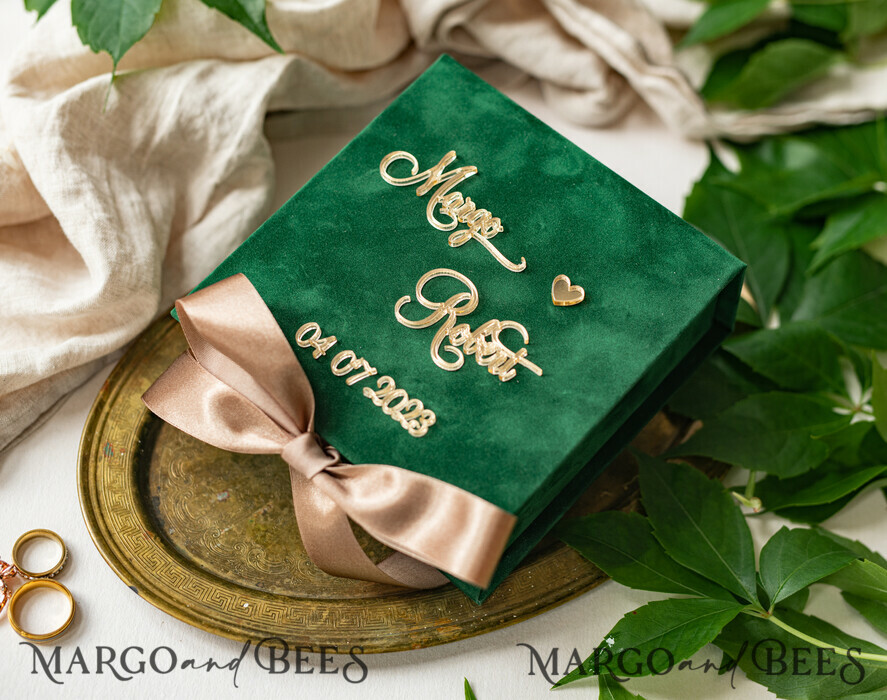 RINGTRÄGERBOXEN & KISSEN Samtkästchen für den Trauungszeremonie Grüne goldene Samt-Ringbox für die Zeremonie, Ringbox für die Hochzeitszeremonie 3 Ringe Samt, Boho Glam Hochzeitsringboxen für ihn und sie, Luxuriöse Samt-Ringbox doppelt, maßgeschneiderte Farben.