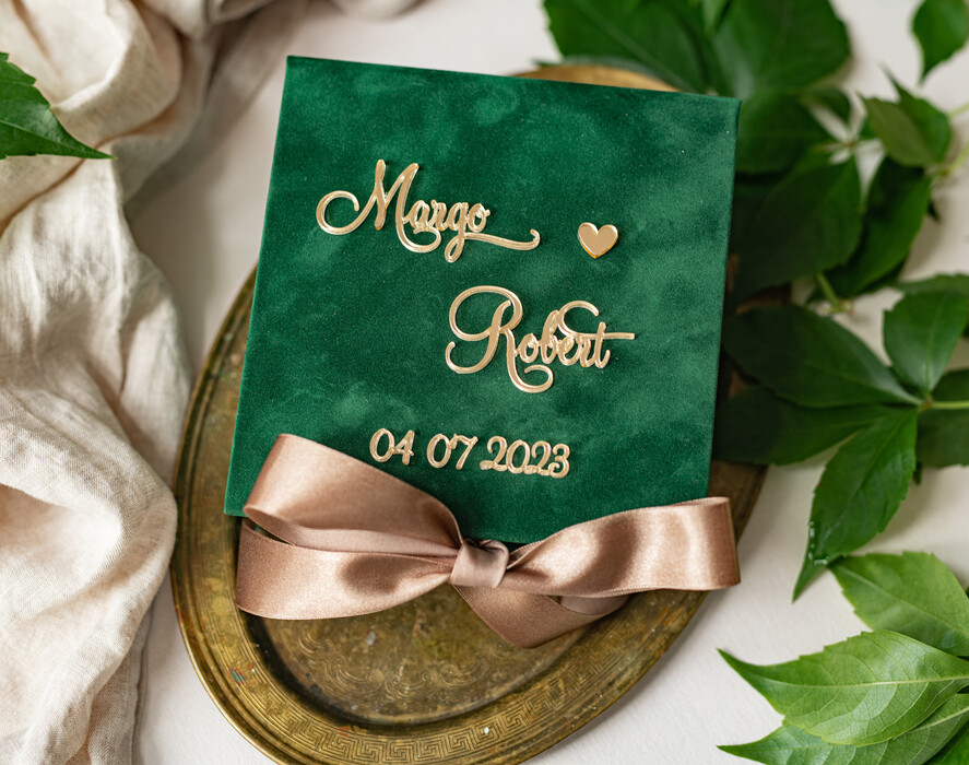 RINGTRÄGERBOXEN & KISSEN Samtkästchen für den Trauungszeremonie Grüne goldene Samt-Ringbox für die Zeremonie, Ringbox für die Hochzeitszeremonie 3 Ringe Samt, Boho Glam Hochzeitsringboxen für ihn und sie, Luxuriöse Samt-Ringbox doppelt, maßgeschneiderte Farben.