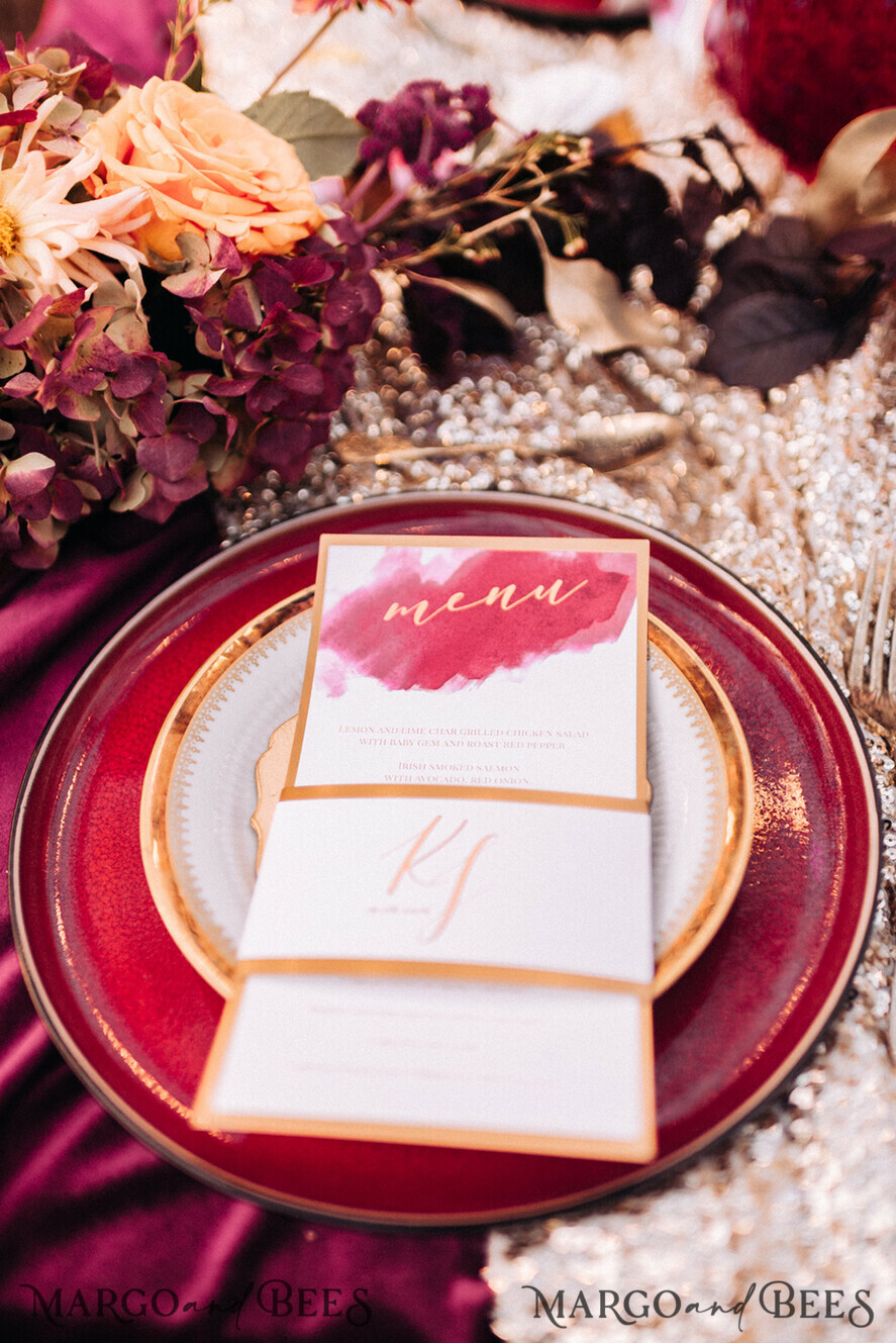 MENÜ & PROGRAMME  
 Glitzer/ Luxus Premium Minimalistisches Aquarell-Hochzeitsmenü, elegante handgefertigte weiße und rote Menükarten mit Monogramm-Bauchband, romantisches Boho-Dinner-Hochzeitsmenü mit goldenen Akzenten