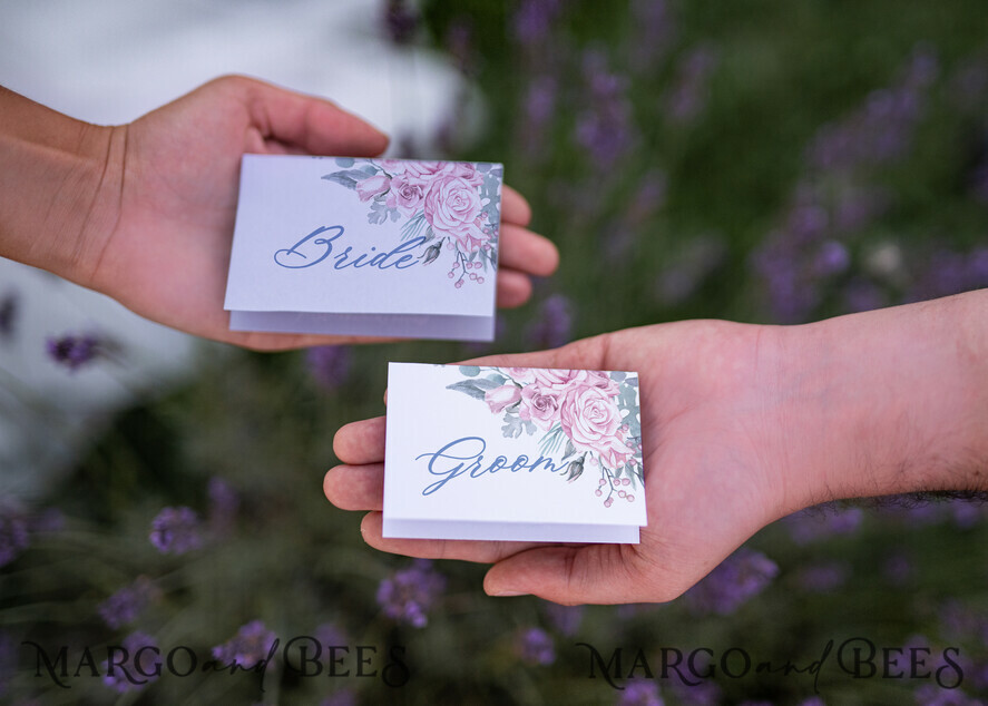 PLATZKARTEN / TISCHKARTEN  
 Romantisches Boho/ Botanisch/ Floral Moderne florale Hochzeitsplatzkarten, botanische Hochzeitsplatzkarten, romantische lilafarbene Namenskarten, elegante Hochzeitsdekoration für Tische, Boho individuelle Hochzeitsplatzkarten.