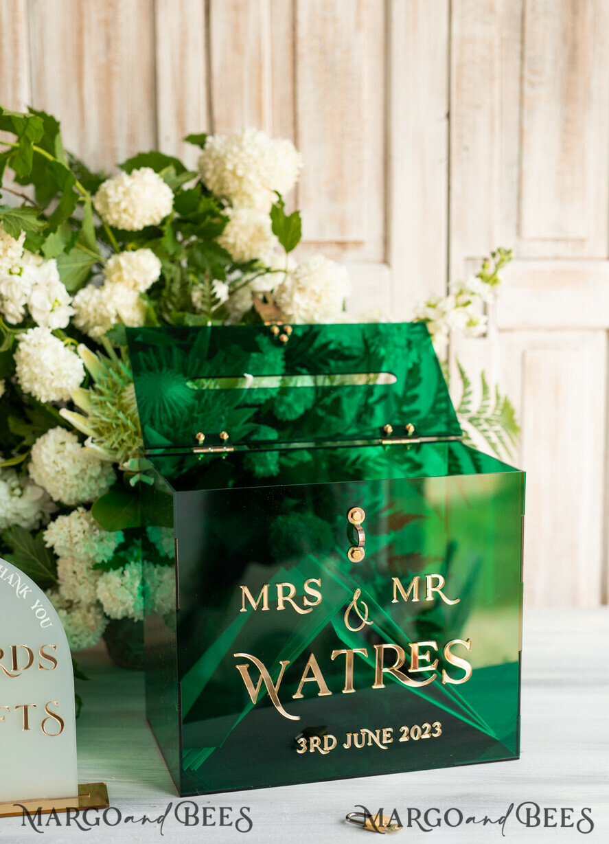 KARTONBOXEN  
 Acrylkartenbox Elegante smaragdgrüne Hochzeitsset Acryl-Kartenbox mit Schloss und Schild für Karten & Geschenke, personalisierte Hochzeitskartenbox, Acryl-Hochzeitskartenbox mit Deckel in Grün.