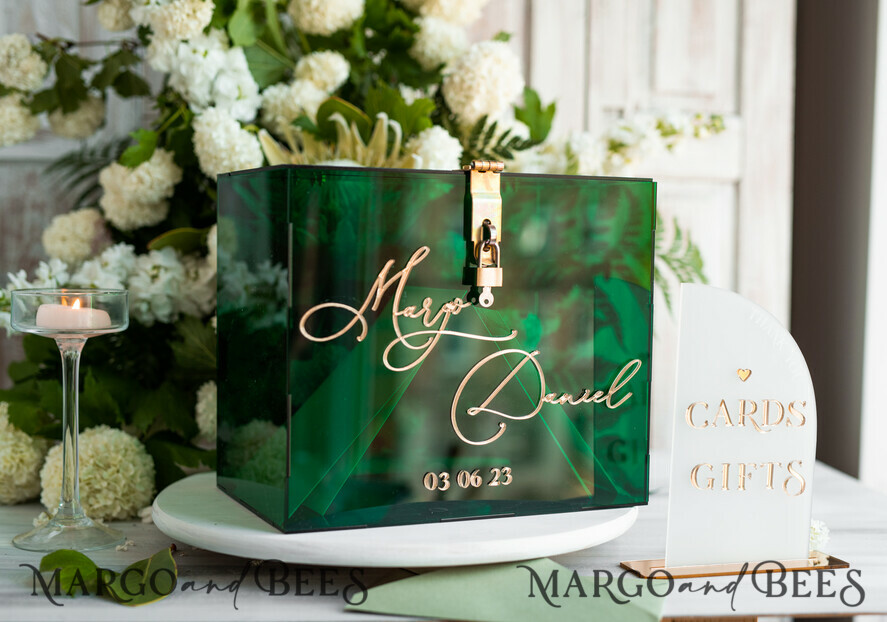 KARTONBOXEN  
 Acrylkartenbox Elegante smaragdgrüne Hochzeitsset Acryl-Kartenbox mit Schloss und Schild für Karten & Geschenke, personalisierte Hochzeitskartenbox, Acryl-Hochzeitskartenbox mit Deckel in Grün.