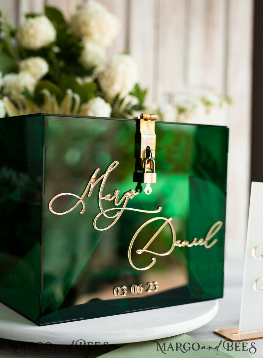 KARTONBOXEN  
 Acrylkartenbox Elegante smaragdgrüne Hochzeitsset Acryl-Kartenbox mit Schloss und Schild für Karten & Geschenke, personalisierte Hochzeitskartenbox, Acryl-Hochzeitskartenbox mit Deckel in Grün.
