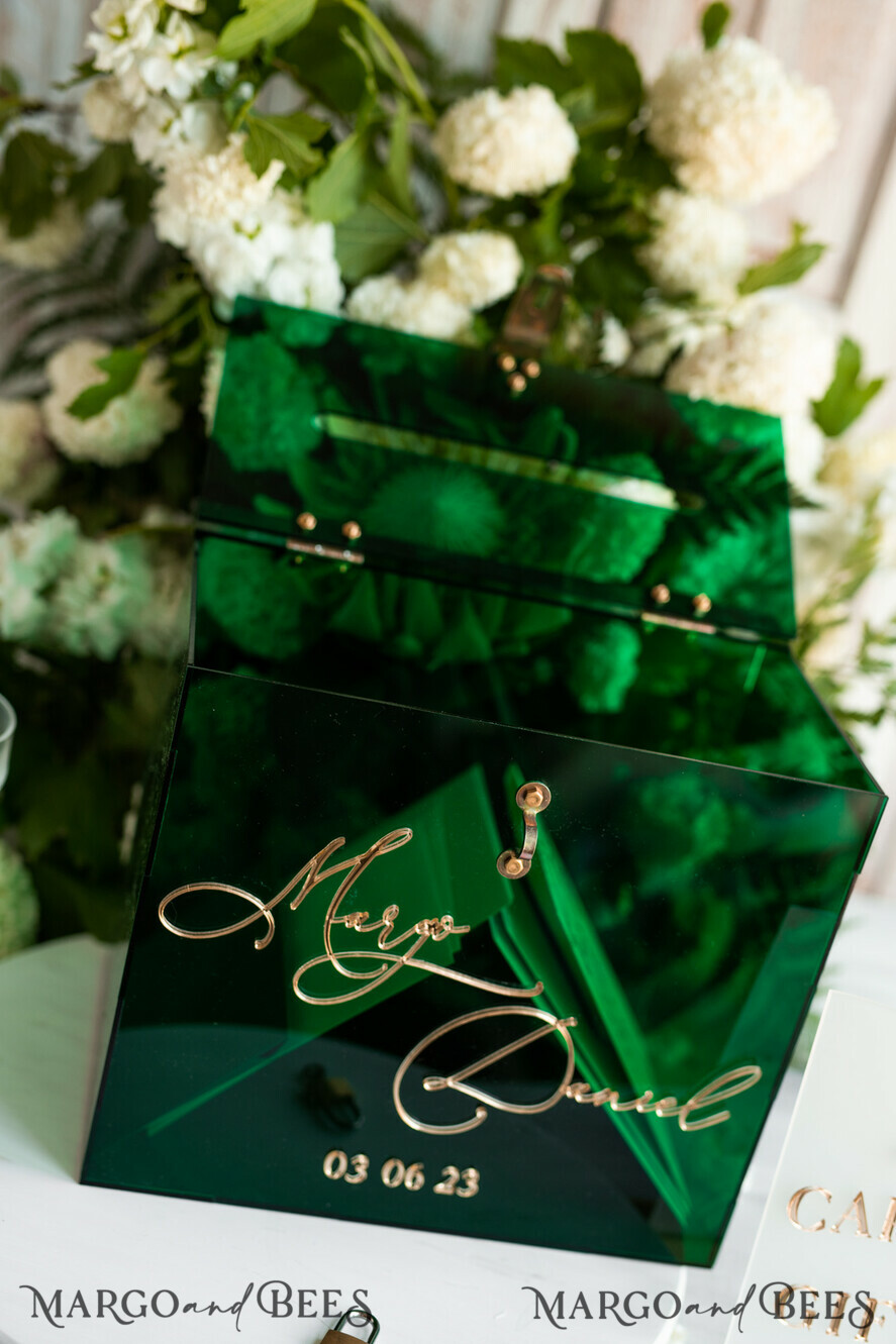 KARTONBOXEN  
 Acrylkartenbox Elegante smaragdgrüne Hochzeitsset Acryl-Kartenbox mit Schloss und Schild für Karten & Geschenke, personalisierte Hochzeitskartenbox, Acryl-Hochzeitskartenbox mit Deckel in Grün.