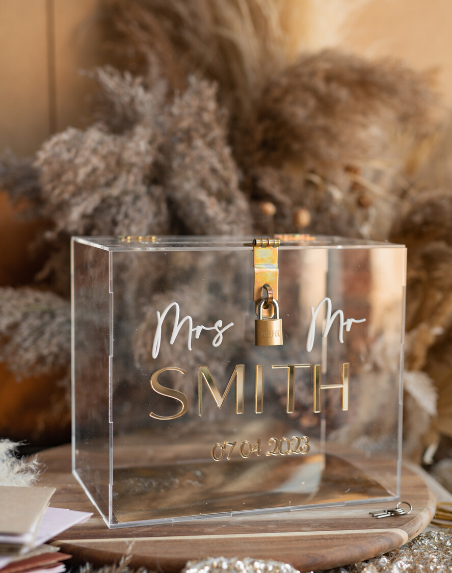KARTONBOXEN  
 Acrylkartenbox Moderne klare Hochzeitswunschbox aus Acryl mit Schloss, personalisierte Hochzeitskartenbox, klare Kartenbox, Hochzeitskartenbox mit Deckel, Hochzeitsgeldbox, Hochzeitskartenhalter.