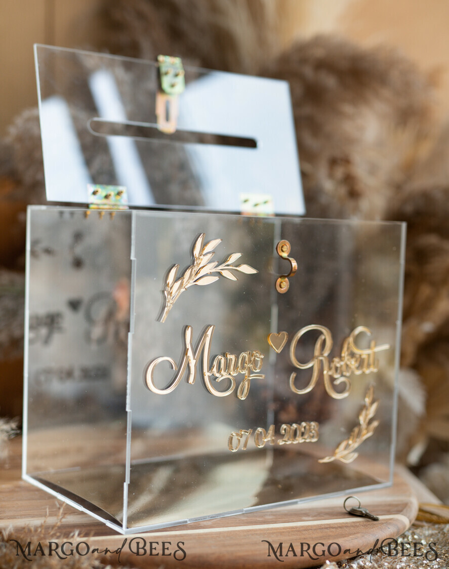 KARTONBOXEN  
 Acrylkartenbox Elegante klare Hochzeitswunschbrunnen-Acrylkarte mit Schloss, personalisierte Hochzeitskartenbox, Kartenbox mit Herz und Ast, Hochzeitskartenbox mit Deckel, Hochzeitsgeldbox, Hochzeitskartenhalter.