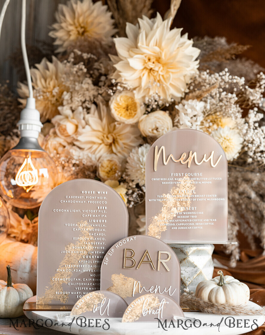 TISCHDEKORATIONSCHILDER   Acryl Tischdekoration Zahlen Acrylbogen Cappuccino Tischmenü, klare Acryl- und Goldschilder, Nude-Gold Plexi Tischnummern, tanfarbene Luxus-Hochzeitstischdekoration, erdige Hochzeitsbeschilderung goldene Spiegel Tischnummern