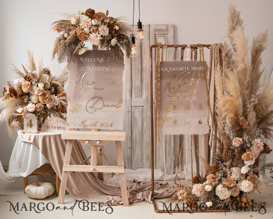 TISCHDEKORATIONSCHILDER   Acryl Tischdekoration Zahlen Acrylbogen Ombre Beige Tischnummern, klare Acryl- und Goldtischnummern, Nude Taupe Gold Plexi Tischnummern, tanfarbene Luxus Hochzeits Tischdekoration, erdige Hochzeitsschild.