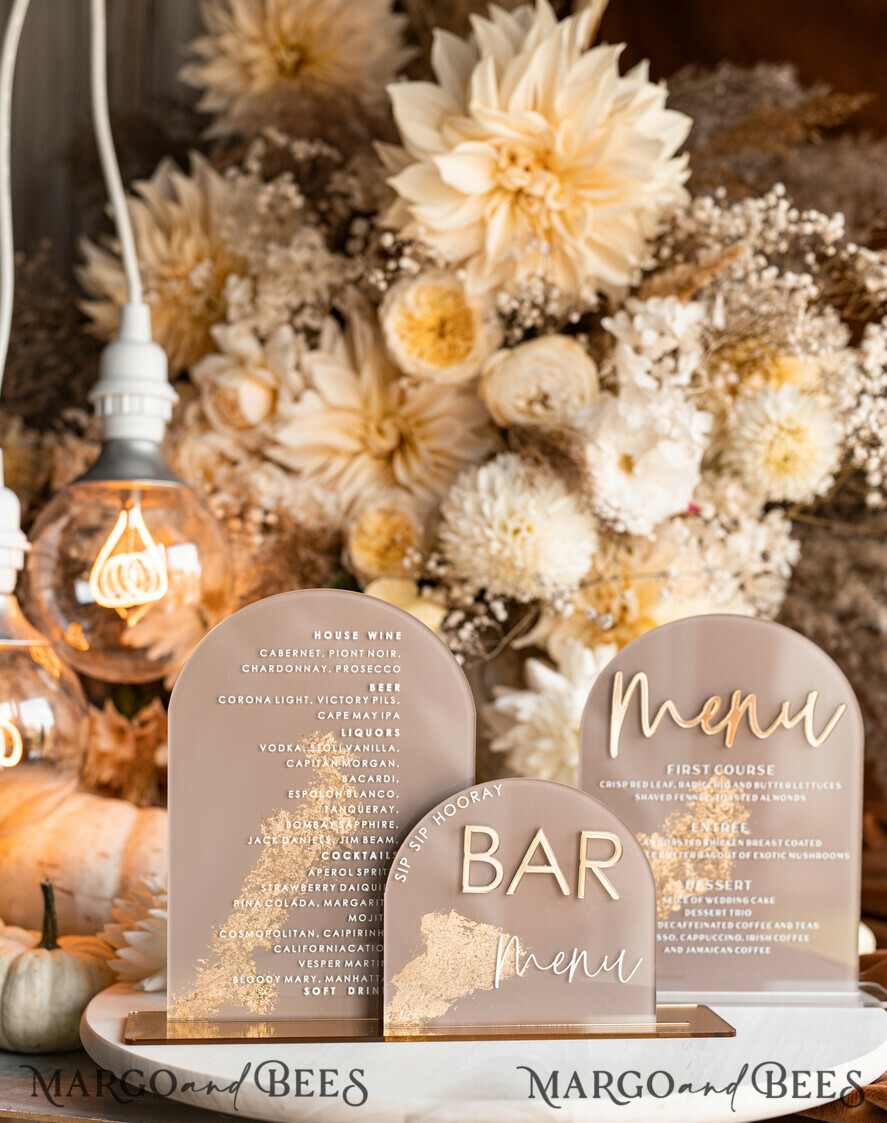 TISCHDEKORATIONSCHILDER   Acryl Tischdekoration Zahlen Acrylbogen Cappuccino Bar Menü, Klare Acryl- und Gold-Bar-Menü, Nude Taupe Gold Plexi Getränkebar-Menü, Tan Luxus Hochzeits-Getränkebar Tischdekoration, Erdige Hochzeitsbeschilderung Goldener Spiegel Bar Menü