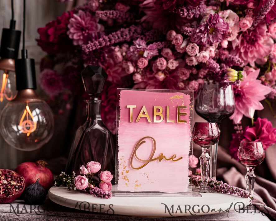 TISCHDEKORATIONSCHILDER   Acryl Tischdekoration Zahlen Blassrosa Ombre Mauve Acryl Tischnummern, Staubige Rose Acryl & goldenes Schild, Goldene Pflaume Plexi Tischnummern, Luxuriöse lila Hochzeits Tischdekoration, Hochzeit Beschilderung