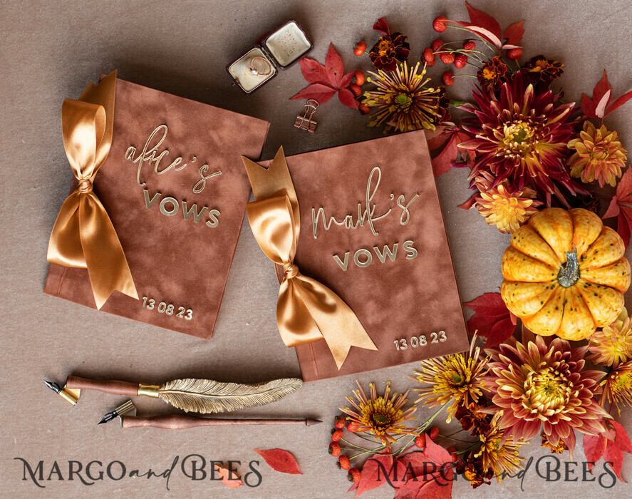 HOCHZEITSVERSPRECHEN  
 Acrylklar Gold Terrakotta Hochzeitsversprechen Bücher für Braut und Bräutigam, gebranntes Orange Hochzeitsversprechen Bücher Set aus zwei, Samt rostfarbene personalisierte Versprechenheftchen, goldener Spiegel Seine und Ihre Versprechen Bücher, Acryl Kupfer Gold benutzerdefinierte Hochzeitsversprechen Hüllen, Geschenke zur Brautparty.