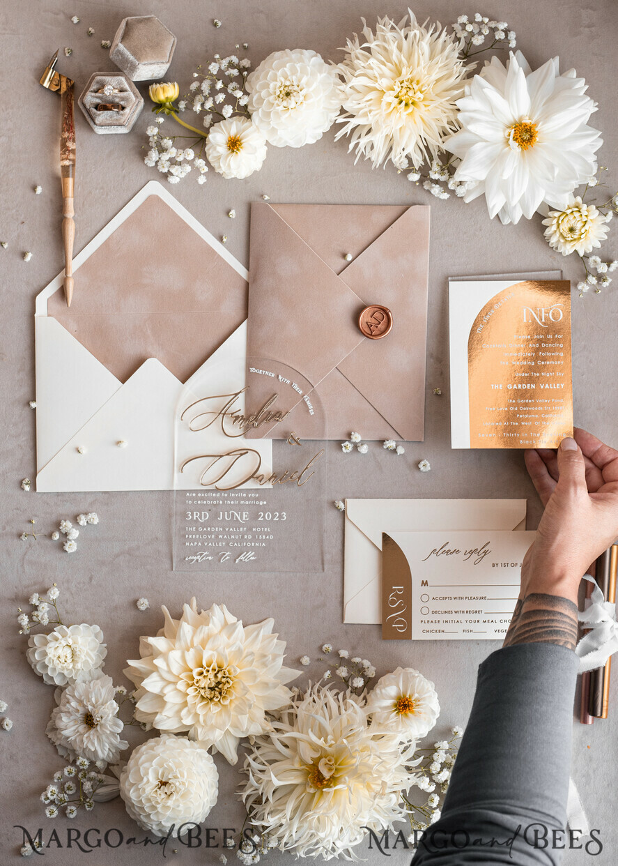 PROBENNEHMESERVICE
 Muster
 Elfenbein und Beige Hochzeitsinvitation Beispiel, handgemachtes Proben-Set, Beige Samt und Goldfolien Hochzeitsinvitation, klare Acryl Gold Einladungen Proben-Set