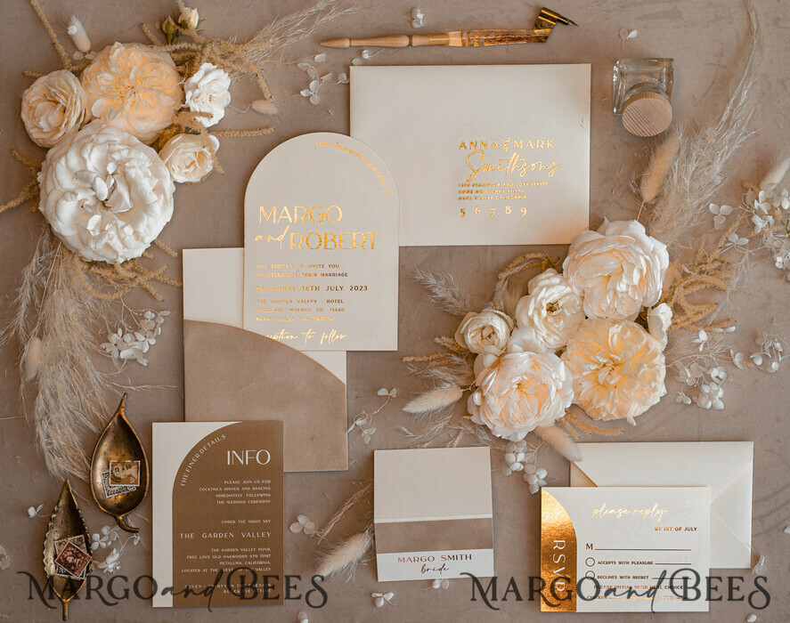 PROBENNEHMESERVICE
 Muster
 Elfenbein Gold Hochzeits Einladung Muster, handgemachtes Musterset, Beige Samt und Goldfolie Hochzeits Einladung, Glamour Einladungen Musterset