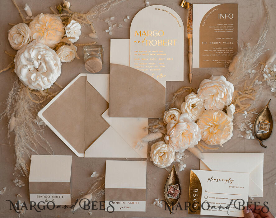 PROBENNEHMESERVICE
 Muster
 Elfenbein Gold Hochzeits Einladung Muster, handgemachtes Musterset, Beige Samt und Goldfolie Hochzeits Einladung, Glamour Einladungen Musterset