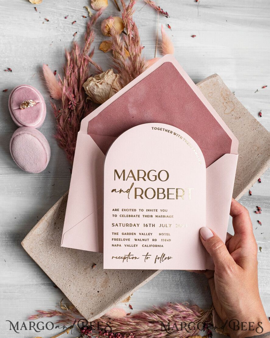PROBENNEHMESERVICE
 Muster
 Staubige Rose Hochzeits-Einladung Muster, handgemachtes Muster-Set, rosa Samt und Goldfolie Hochzeits-Einladung, zartrosa Einladungen Muster-Set