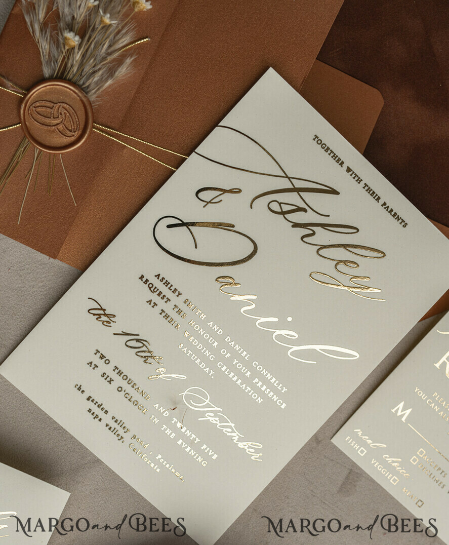 PROBENNEHMESERVICE
 Muster
 Muster, maßgeschneiderte Mustersets, Fall-Spiegelgold-Hochzeitseinladungen, elegante Terrakotta-Hochzeitseinladungen, verbrannte orange Acryl-Hochzeitseinladungen, Spiegelgold-Plexi-Hochzeitseinladungssuite.