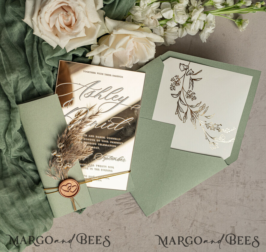 PROBENNEHMESERVICE
 Muster
 Muster, maßgeschneiderte Mustersatz Sage Green Mirror Gold Hochzeitseinladungen, elegante Gartenhochzeitskarten, Grünpflanzen-Acryl-Hochzeitseinladungen, Spiegelgold-Plexi-Hochzeitseinladungssatz