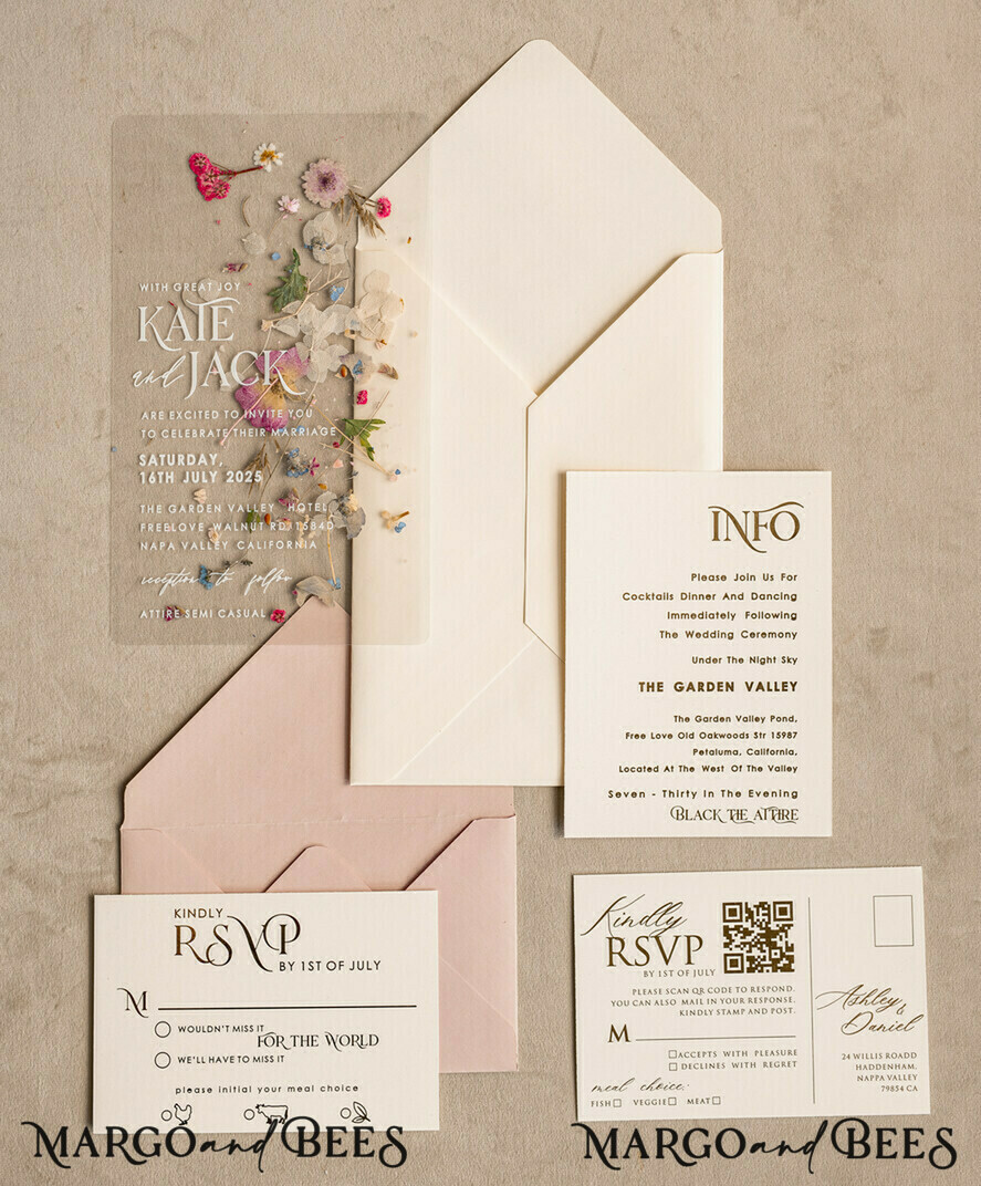 PROBENNEHMESERVICE
 Muster
 Beispiel Blush Pink Klare echte Blumen Hochzeitseinladungen, elegante Garten Pampasgras Hochzeitseinladungen, Samt transparente Hochzeitseinladungen, Hochzeitseinladung Suite
