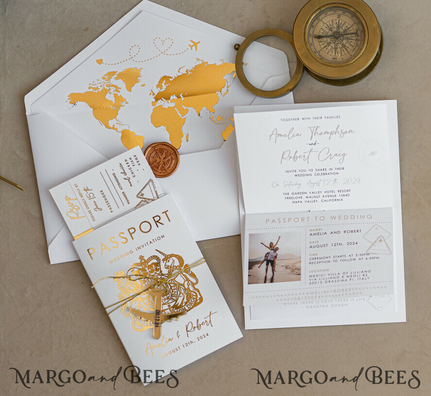 PROBENNEHMESERVICE
 Muster
 Muster, maßgeschneiderte Musterset Weiße Goldene Reisepass Hochzeitsinvitation, Goldene Flugzeug Hochzeitskarten Boarding Pass, Reisepass Hochzeitskarten im Ausland, Destination Hochzeits-Einladungen, Reisekarten Hochzeitsstationery, Boarding Pass Einladungen