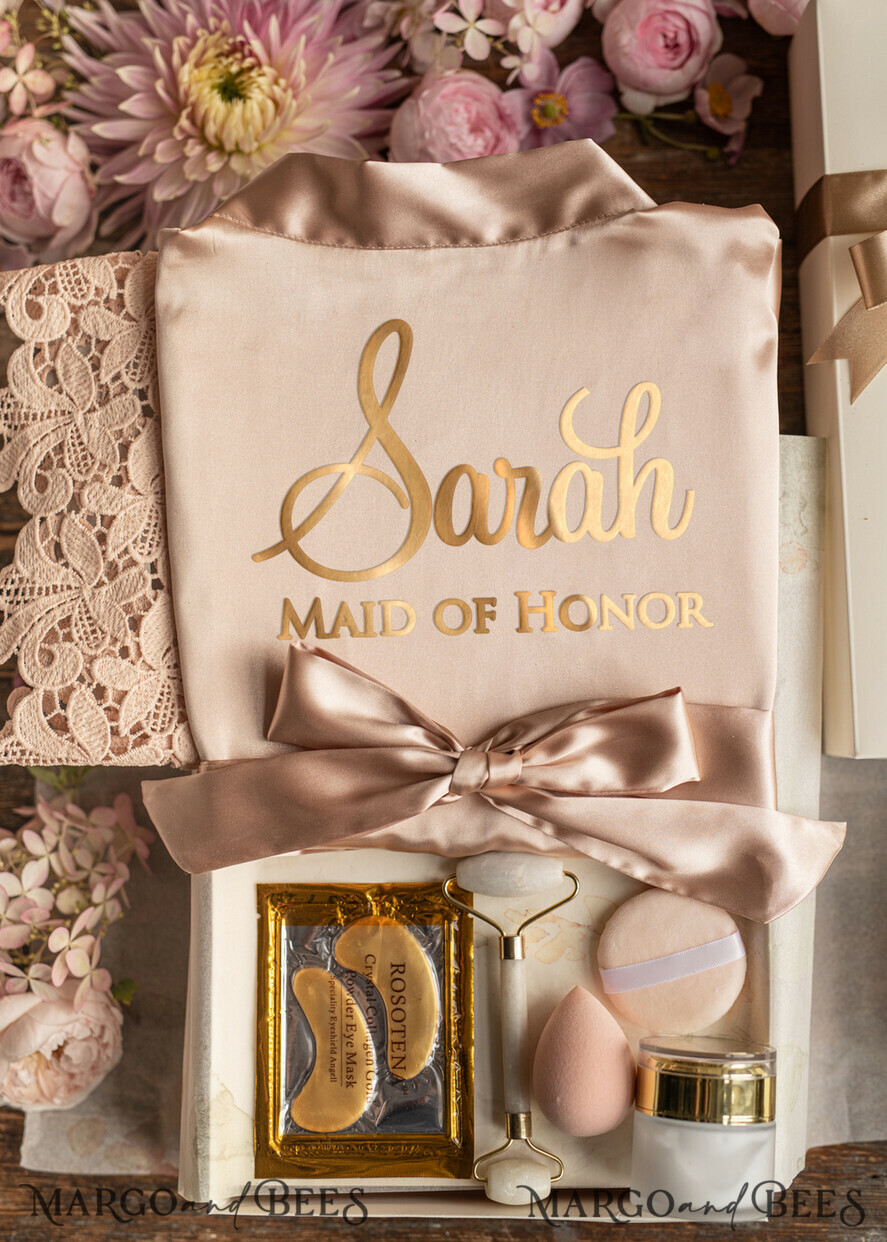 Brautjungfer/Trauzeuge Box WIRST DU MEINE BRAUTJUNGEFRIENDE SEIN? Brautjungfer Luxus Satinrobe, Geschenkbox für die Trauzeugin, Spa-Tag Kosmetik Hochzeitset