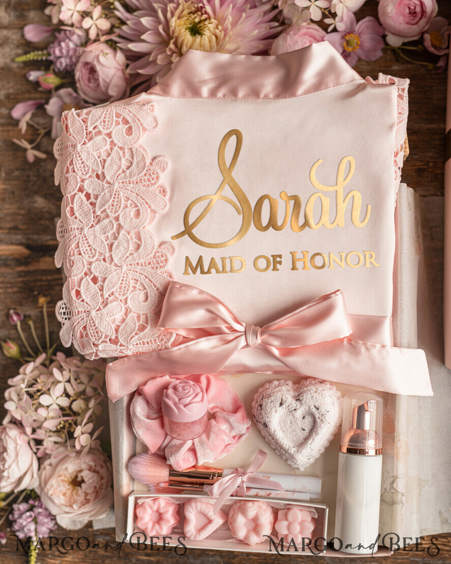 Brautjungfer/Trauzeuge Box WIRST DU MEINE BRAUTJUNGEFRIENDE SEIN? Brautjungfer Luxus Satinrobe, Trauzeugin Geschenkbox, Spa-Tag Kosmetik Hochzeitsset