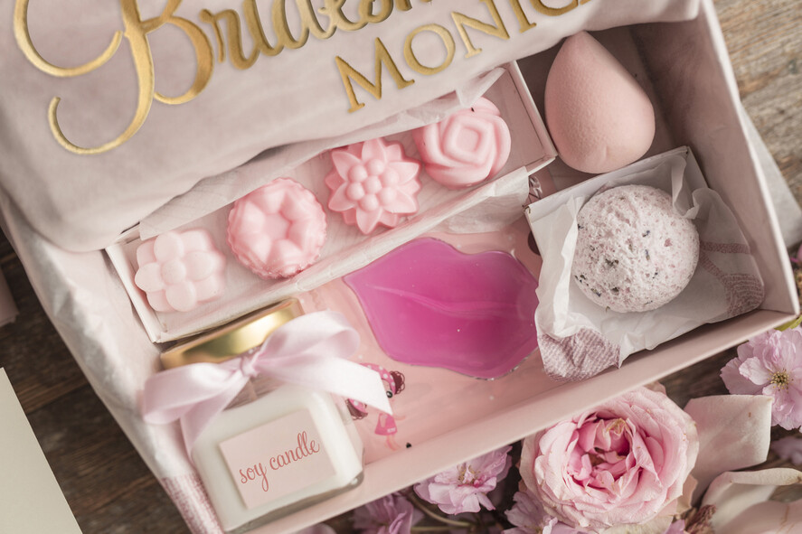Brautjungfer/Trauzeuge Box WIRST DU MEINE BRAUTJUNGEFRIENDE SEIN? Brautjungfern Geschenkbox für die Trauzeugin, Samtrobe für die Brautjungfernfrage, natürliches Set für die Hochzeit