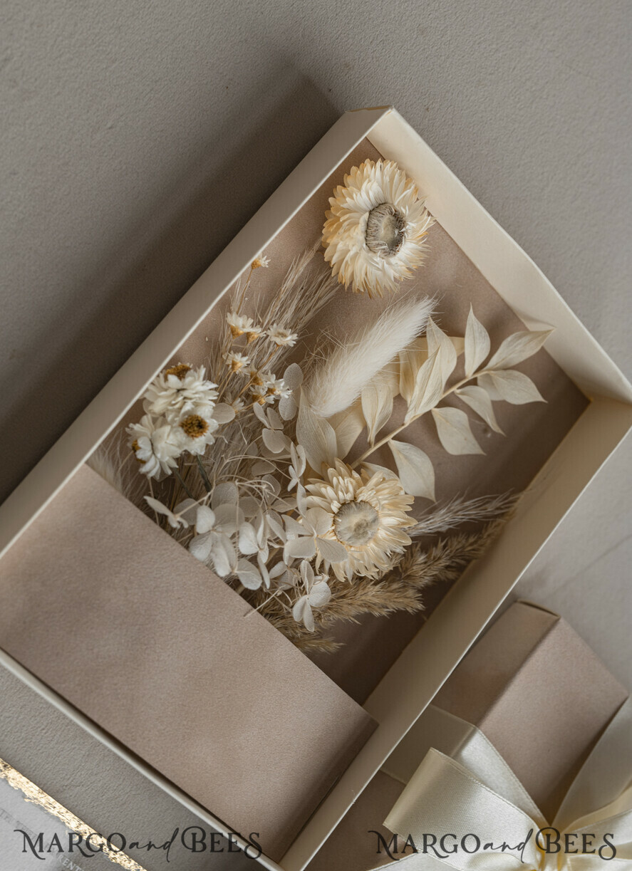 HOCHZEITS EINLADUNGEN Einladungen für VIP/ Boxeinladungen für Eltern Natürliche getrocknete Blumen Hochzeitskarten in Samtbox, Plexi Glamour Box Hochzeits Einladung Suite Luxus, romantische Samt Hochzeitskarten, maßgeschneiderte goldene Einladungen