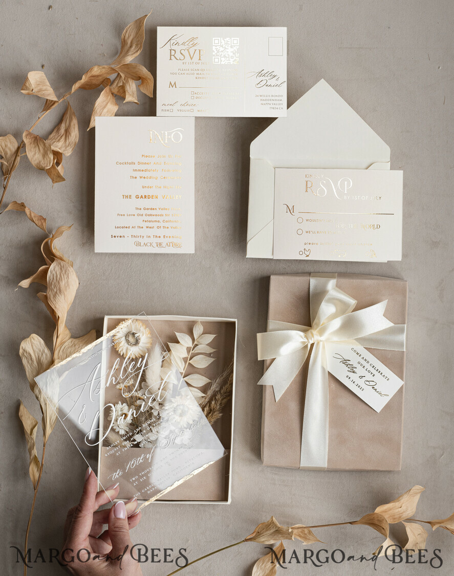 HOCHZEITS EINLADUNGEN Einladungen für VIP/ Boxeinladungen für Eltern Natürliche getrocknete Blumen Hochzeitskarten in Samtbox, Plexi Glamour Box Hochzeits Einladung Suite Luxus, romantische Samt Hochzeitskarten, maßgeschneiderte goldene Einladungen