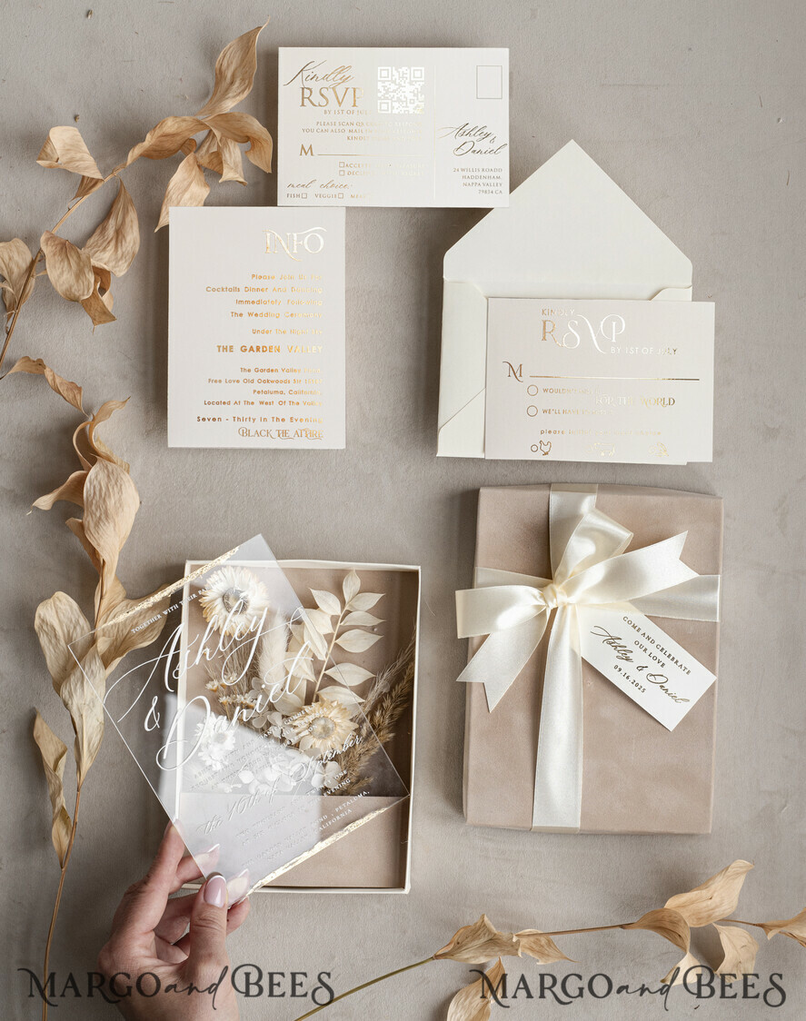 HOCHZEITS EINLADUNGEN Einladungen für VIP/ Boxeinladungen für Eltern Natürliche getrocknete Blumen Hochzeitskarten in Samtbox, Plexi Glamour Box Hochzeits Einladung Suite Luxus, romantische Samt Hochzeitskarten, maßgeschneiderte goldene Einladungen