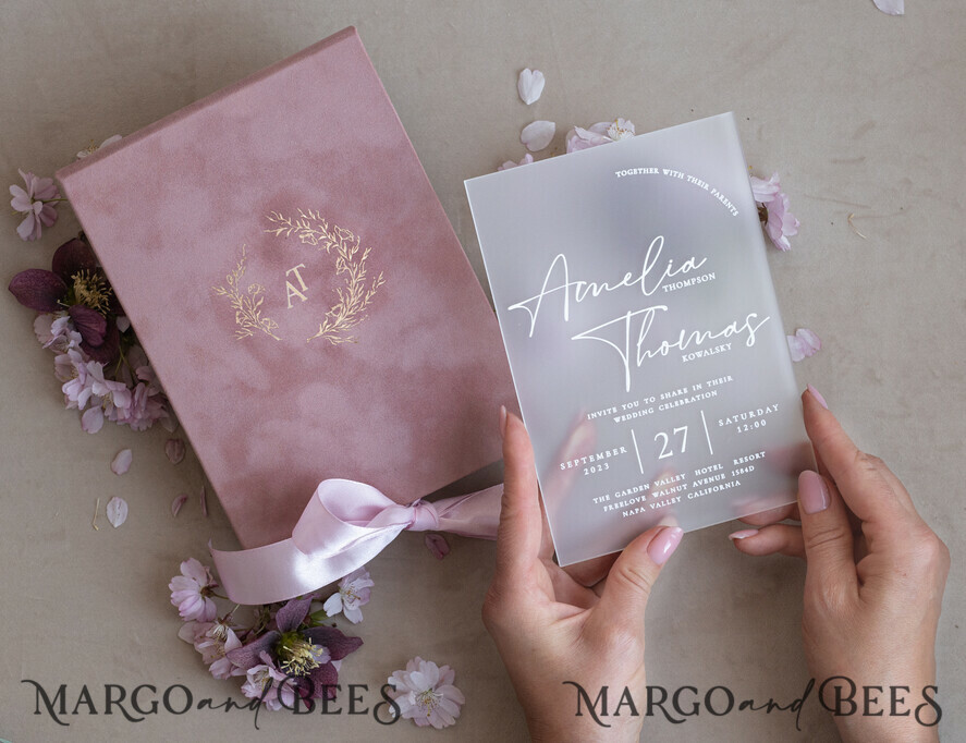 HOCHZEITS EINLADUNGEN Einladungen für VIP/ Boxeinladungen für Eltern Acrylhochzeitskarten in Samtbox, Frozen Plexi Glamour Hochzeitskarten Suite Luxusbox, elegante Samthochzeitskarten, maßgeschneiderte goldene Einladungen