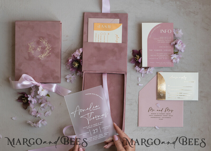 HOCHZEITS EINLADUNGEN Einladungen für VIP/ Boxeinladungen für Eltern Acrylhochzeitskarten in Samtbox, Frozen Plexi Glamour Hochzeitskarten Suite Luxusbox, elegante Samthochzeitskarten, maßgeschneiderte goldene Einladungen