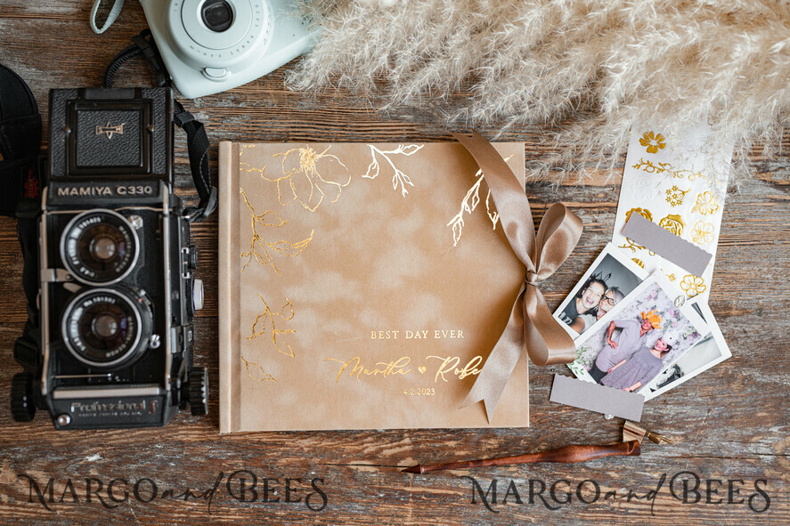HOCHZEITS-GÄSTEBÜCHER Samtkissen Instax Gästebuch Nude Boho Instax Samt Hochzeitsgästebuch Gold, Beige Sofort-Hochzeitsgästebuch, Polaroid Samt Gästebuch Taupe Golden Hochzeit