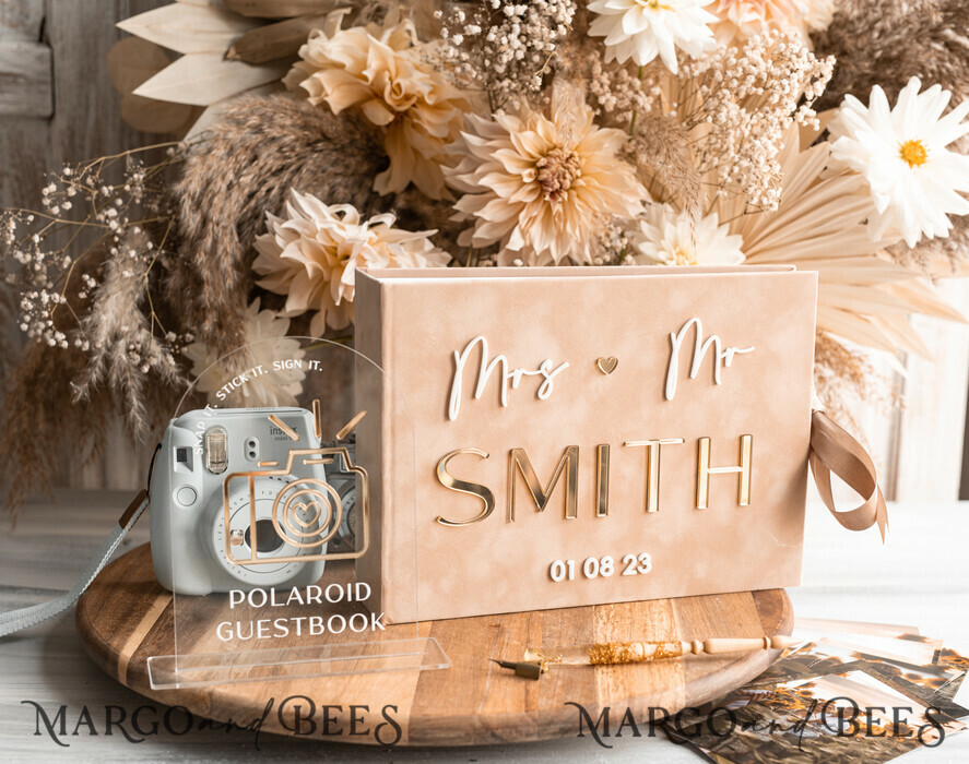 HOCHZEITS-GÄSTEBÜCHER Samtkissen Instax Gästebuch beige Gold personalisiertes Hochzeitsgäste Buch und Bogen Acryl Instax Schild, Samt Erinnerungsfoto Buch und klares Schild Set Herbsthochzeit, Polaroid Samt Gästebuch & Plexi Instax Schild Set