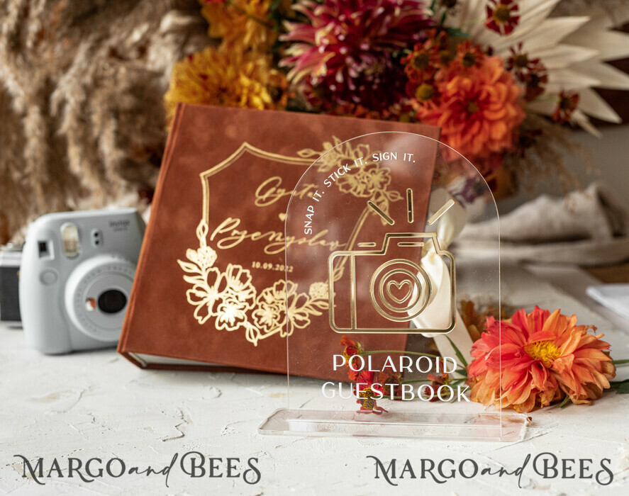 HOCHZEITS-GÄSTEBÜCHER Samtkissen Instax Gästebuch Terrakotta Gold personalisiertes Gästebuch für Hochzeiten und Acryl-Instax-Schild, Samt-Erinnerungsfotobuch und klares Schildset für die Herbsthochzeit, Polaroid-Samt-Gästebuch und Plexi-Instax-Schild-Set.