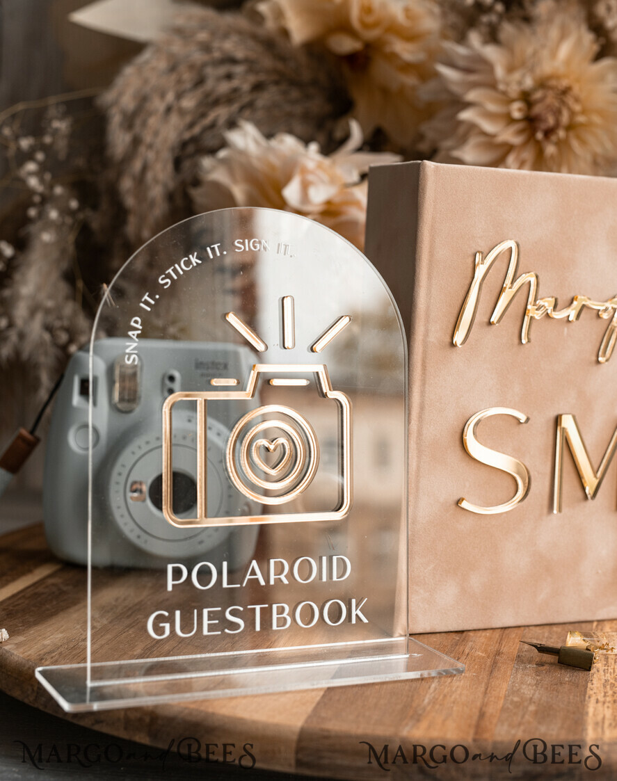 HOCHZEITS-GÄSTEBÜCHER Samtkissen Instax Gästebuch beige Gold Personalisierte Hochzeitsgästebuch und Bogen Acryl Instax Schild, Samt Erinnerungsfoto Buch und klares Schild Set Herbsthochzeit, Polaroid Samt Gästebuch & Plexi Instax Schild Set