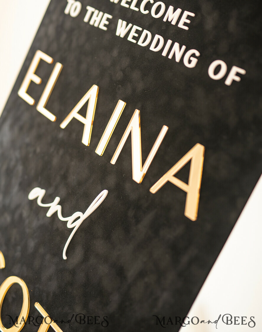 TISCHPLÄNE UND WILLKOMMENSCHILDER FÜR HOCHZEITEN Plexi Gold / Samt Luxus Samt schwarzes Hochzeits-Willkommensschild, goldene Hochzeitsdekoration, personalisiertes Hochzeitsschild, Hochzeitsgeschenk, Willkommens-Hochzeitsboard