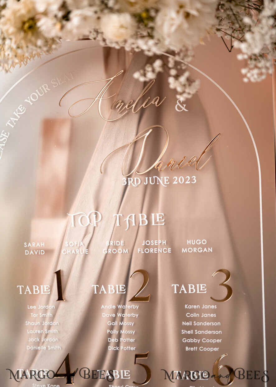 TISCHPLÄNE UND WILLKOMMENSCHILDER FÜR HOCHZEITEN Plexi Gold / Samt Elegantes gefrorenes Hochzeitsset Acryl Finde deinen Platz, personalisierter Hochzeitsbeiger Tischplan, gefrorenes Tan transparent und gold modernes gefrorenes transparentes Sitzdiagramm, 3D elegantes Finde deinen Platz - Sitzplan.