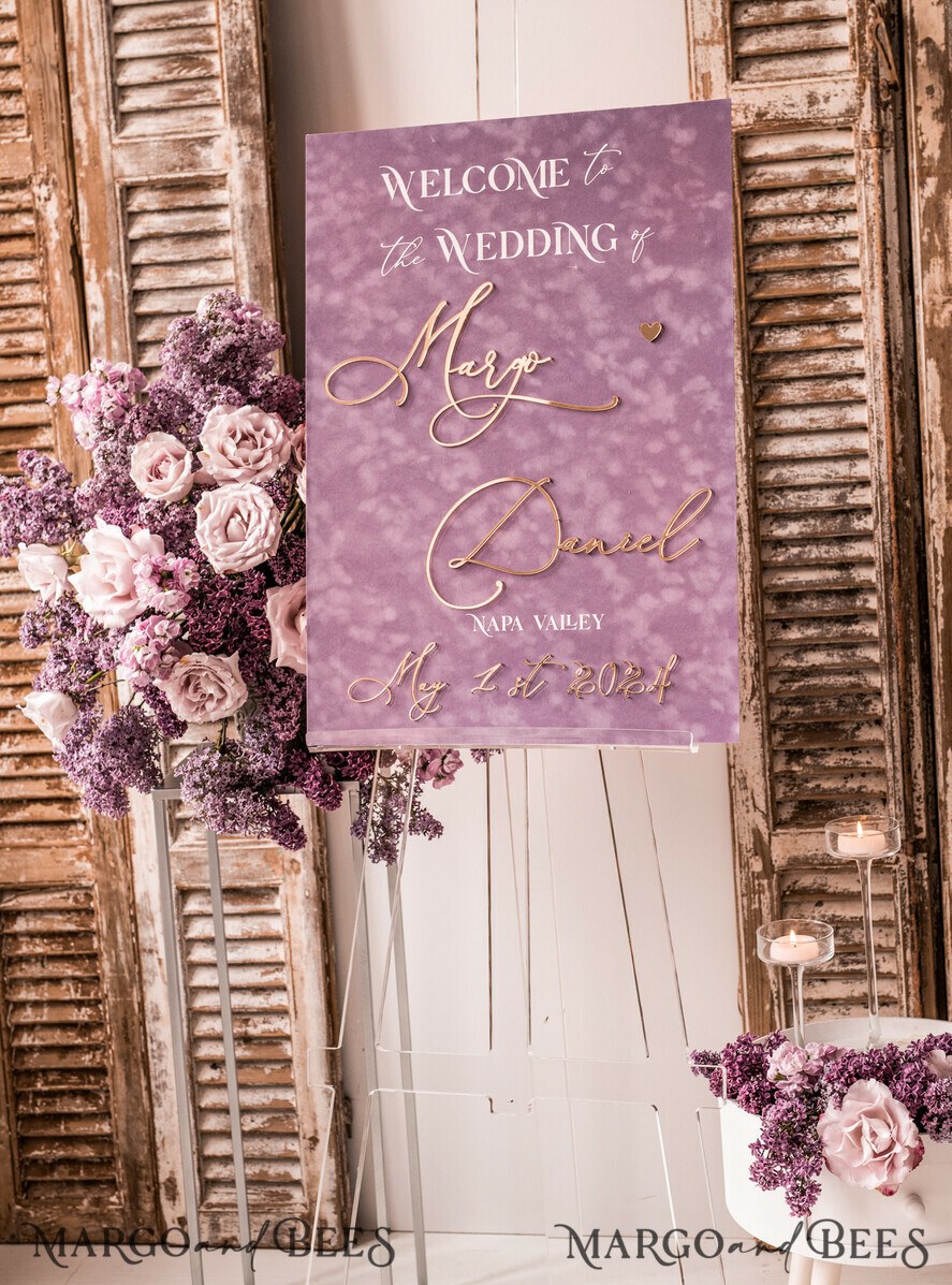 TISCHPLÄNE UND WILLKOMMENSCHILDER FÜR HOCHZEITEN Plexi Gold / Samt Samt-Mauve Hochzeits-Willkommensschild, Staubige Rose Goldene Hochzeitsdekoration, Personalisierter Hochzeitsbeschilderung, Lila Willkommenshochzeitsboard MvS