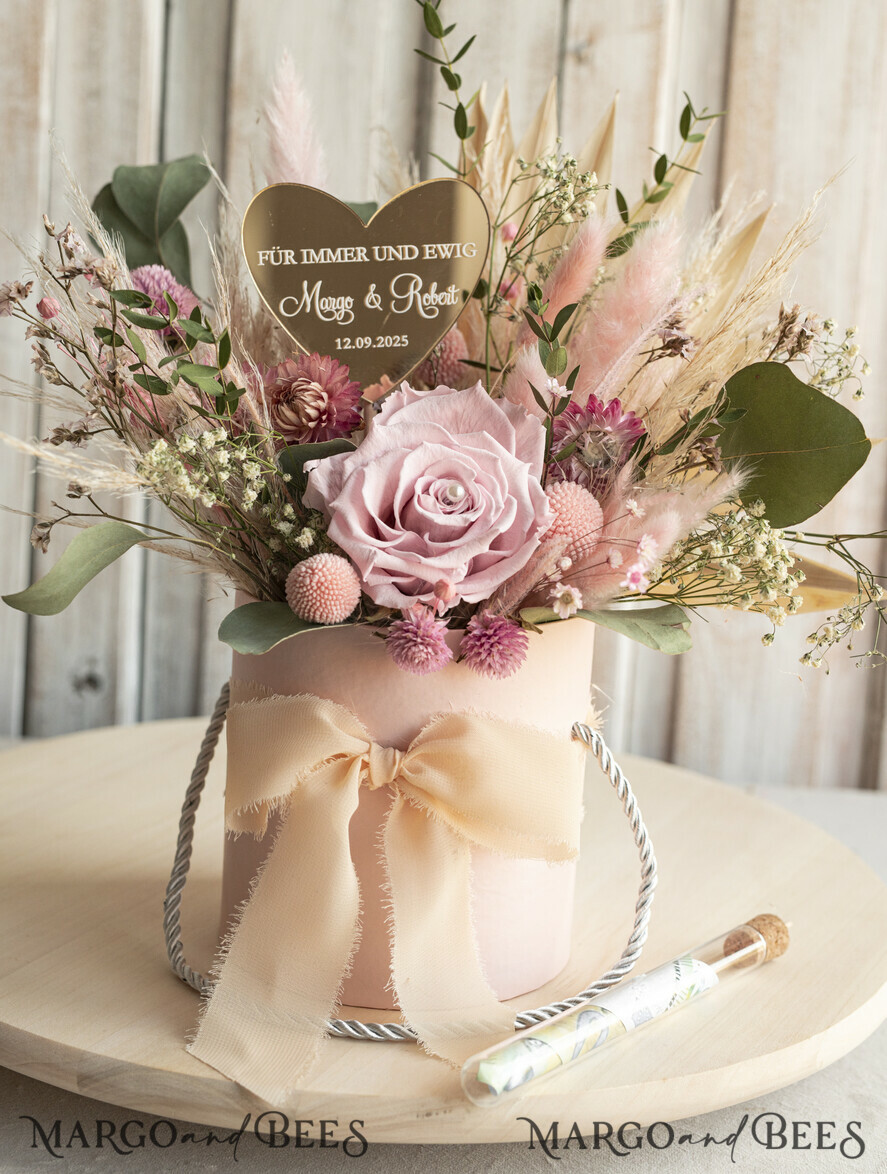 FRISCH VERHEIRATETES PAAR GESCHENKE Geldgeschenk zur Hochzeit Geschenkschachtel für Geld Geldgeschenk zur Hochzeit mit Strauß aus Trockenblumen personalisiert